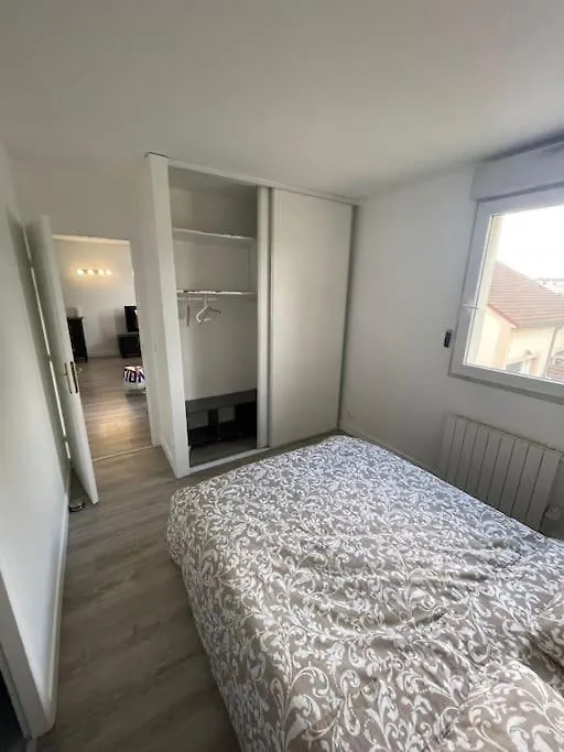 Cosy Apartment With Private Parking Saulx-les-Chartreux 0*,
