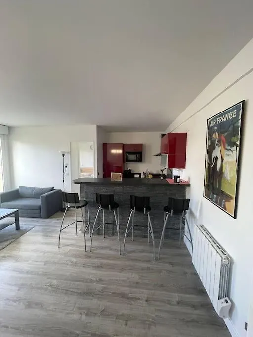 Cosy Apartment With Private Parking Saulx-les-Chartreux