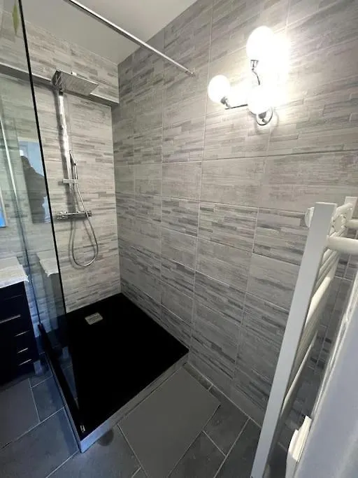 Cosy Apartment With Private Parking Saulx-les-Chartreux